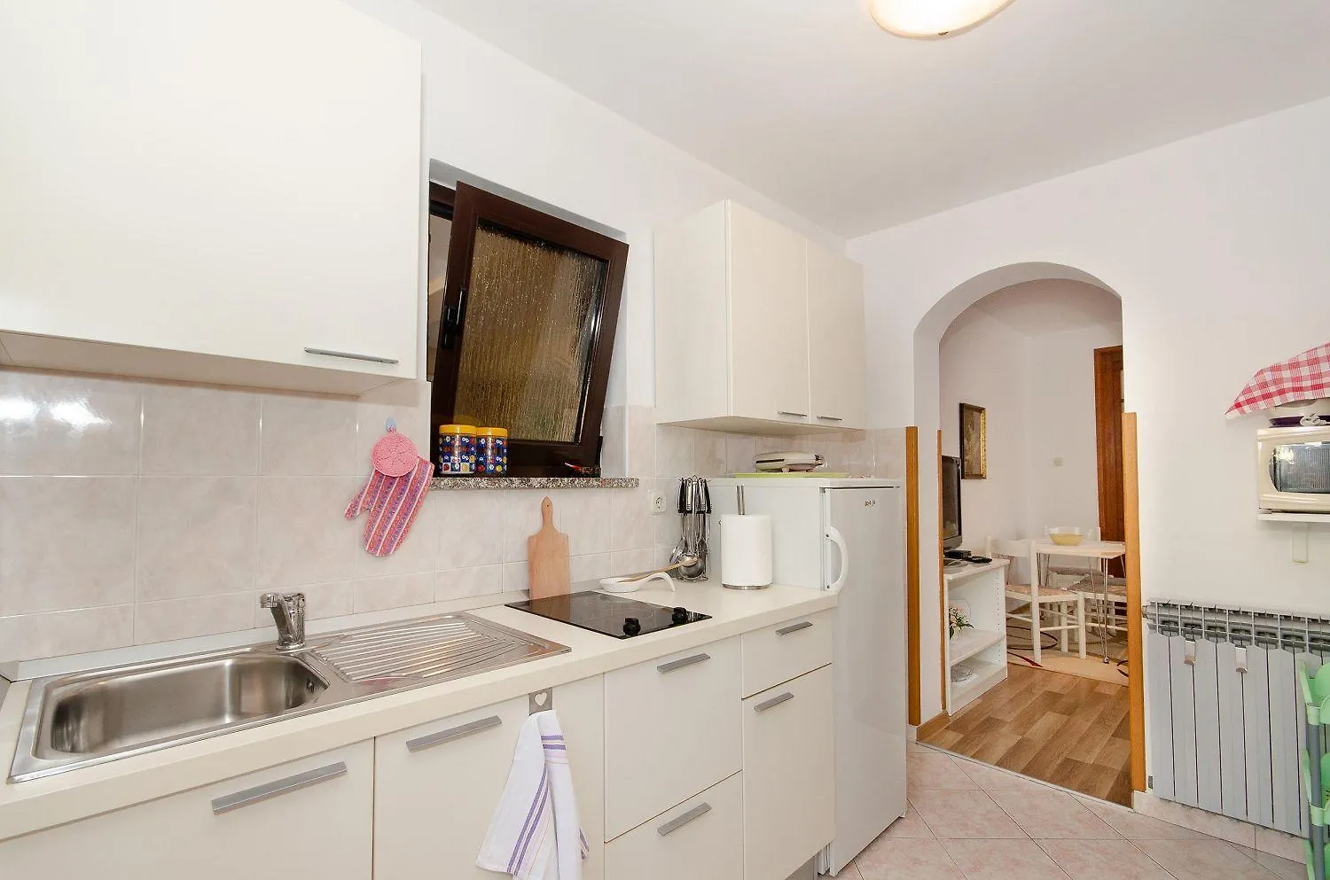 Helles Apartment Nur 20 Minuten Zum Strand Mit 2 Terrassen Rovinj